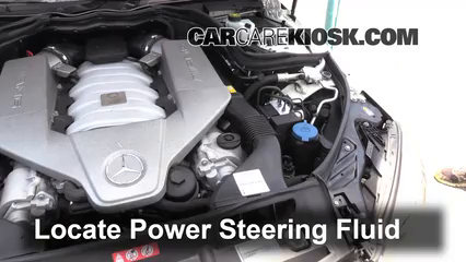 2010 Mercedes-Benz C63 AMG 6.3L V8 Líquido de dirección asistida Controlar nivel de líquido
